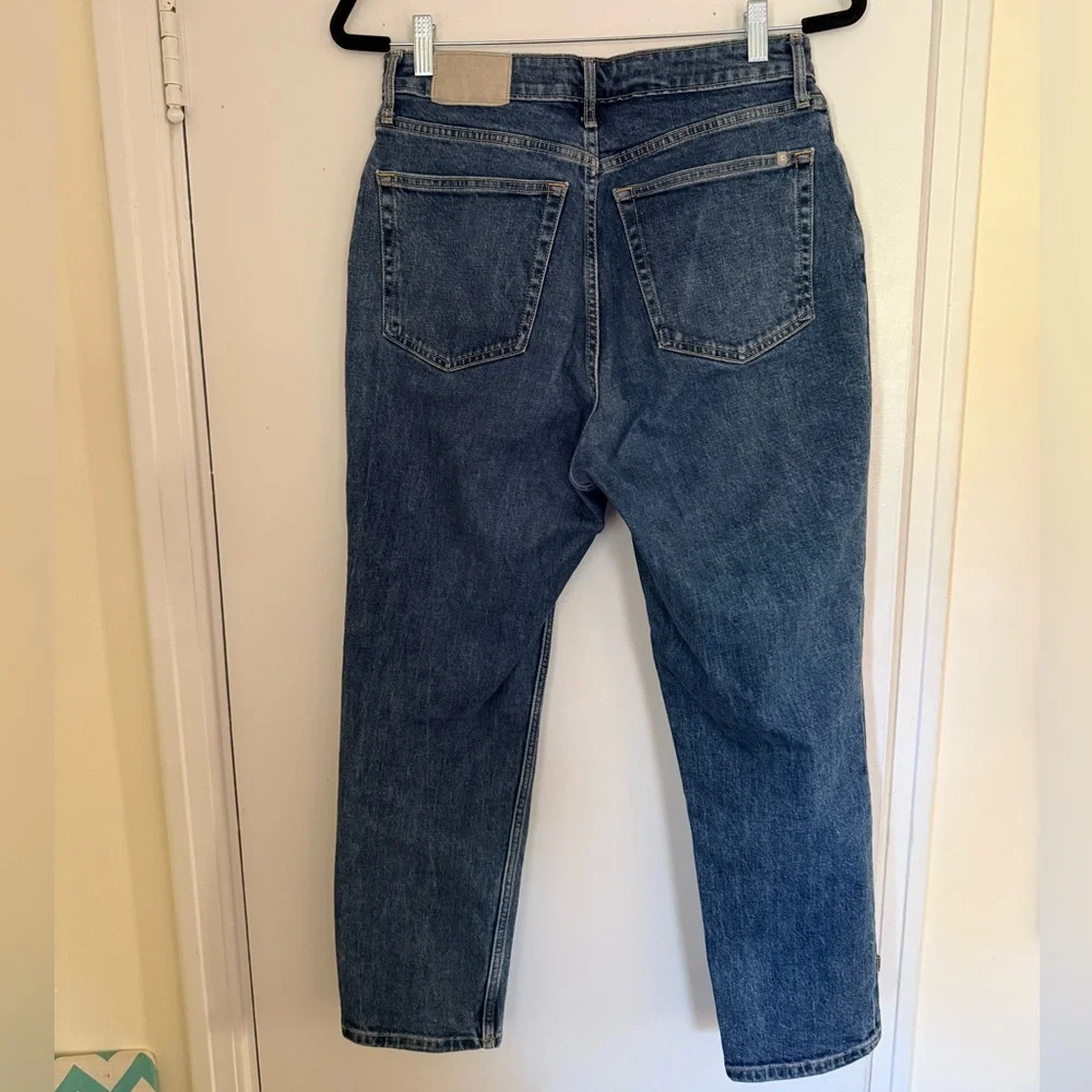 Everlane Curvy Cheeky Jean - Picture 2 of 4